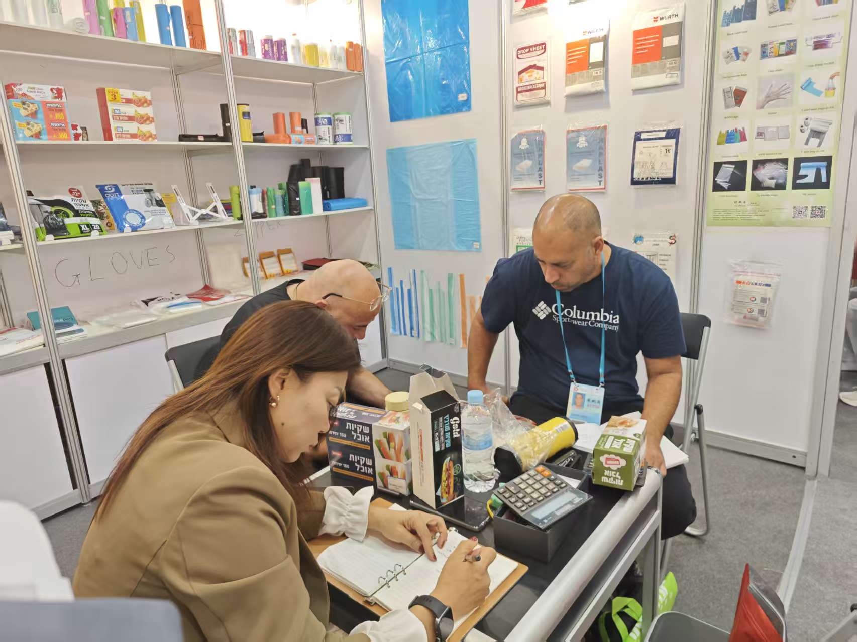 HDPE Gift Retail Plastic Shopping Bags HDPE Gift Retail Plastic Shopping Bags